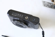 Load image into Gallery viewer, Canon PowerShot SX720 HS ブラック【美品✨/Wi-Fi搭載・光学40倍ズーム📸完動品】月まで撮れる🌙