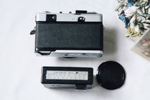 画像をギャラリービューアに読み込む, OLYMPUS 35DC【完動品】フラッシュ付き❗️