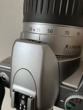 画像をギャラリービューアに読み込む, Canon EOS kiss5【完動品】全自動フィルム一眼レフカメラ・軽量❗️