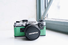 画像をギャラリービューアに読み込む, OLYMPUS OM-10 緑の時間🦉📗【完動品】初めての一眼レフにもおすすめ