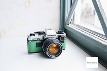 画像をギャラリービューアに読み込む, OLYMPUS OM-10 緑の時間🦉📗【完動品】初めての一眼レフにもおすすめ