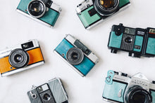 Load image into Gallery viewer, 受注制作 【フルオーダー】お好きなカメラと革色に作成します