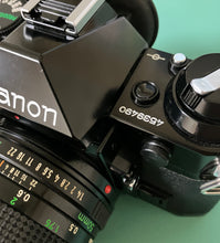 画像をギャラリービューアに読み込む, Canon AE-1 PROGRAM【完動品】ブラックボディ・New FD50mmF1.4 SET❗️