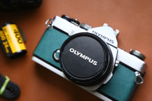 画像をギャラリービューアに読み込む, お客様革オーダー Green tourmaline🔹 OLYMPUS M-1 & 50mm F1.4【完動品/希少✨】