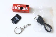 Load image into Gallery viewer, Kodak 1987 レッド【完動品/ほぼ未使用✨】人気カラー❤️▪️キーチェーンデジタルカメラ