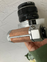 Load image into Gallery viewer, PENTAX SP フル塗装&天然木使用【完動品】