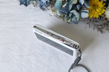 画像をギャラリービューアに読み込む, Panasonic LUMIX DMC-FX77 ホワイト【完動品】【美品❗️】ライカレンズ搭載❗️▪️オールドコンデジ▪️デジタルカメラ