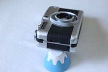 Load image into Gallery viewer, Canon Demi 初代 シルバー【完動品/希少✨】電池不要📸ハーフサイズフィルムカメラ