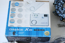 Load image into Gallery viewer, MINOLTA DiMAGE X20【完動品✨】CCD📸単三電池対応オールドコンデジ