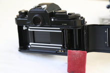 Load image into Gallery viewer, Nikon FA ブラックボディ & Ai-S 50mm F1.8【完動品/希少✨】初心者おすすめフィルム一眼レフ