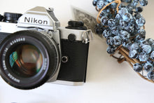 Load image into Gallery viewer, Nikon New FM2 シルバー【完動品/美品✨】一生モノ📸▪️機械式フィルム一眼レフ