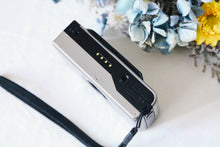 Load image into Gallery viewer, CONTAX T3 裏蓋データバック付き(日付機能)前期型【完動品】【希少❗️】