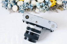 画像をギャラリービューアに読み込む, Nikon FE & Ai 28mmF3.5【動作品】