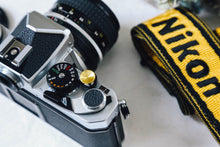 画像をギャラリービューアに読み込む, Nikon FE & Ai 28mmF3.5【動作品】