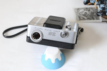 Load image into Gallery viewer, RICOH AUTO HALF SE【完動品/美品✨】人気のハーフカメラ・ぜんまい式フィルムカメラ
