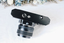 画像をギャラリービューアに読み込む, PENTAX SP(BK)【希少❗️】【完動品】再塗装済み❗️50mmF1.4 明るいタクマーレンズ付き❗️