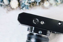 画像をギャラリービューアに読み込む, PENTAX SP(BK)【希少❗️】【完動品】再塗装済み❗️50mmF1.4 明るいタクマーレンズ付き❗️