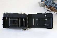Load image into Gallery viewer, Canon Demi EE-17 Azzurro ◽ ブラック後塗り【完動品/希少✨】 ハーフサイズフィルムカメラ