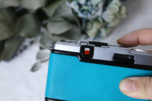 Load image into Gallery viewer, OLYMPUS PEN EE-3 マットブルー🐬🌊【完動品】ハーフカメラ