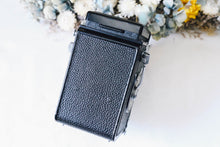 Load image into Gallery viewer, Minolta Autocord【完動品・実写済み】中判フィルムカメラ📷✨王道の二眼レフカメラ◎
