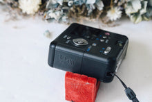 Load image into Gallery viewer, PENTAX Optio 43WR 🌊 ほぼ水中カメラ🐠 CCDセンサー搭載 オールドコンデジ 単三電池対応🔋