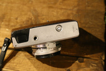 Load image into Gallery viewer, 【完動品】MINOLTA Repo-S|描写力抜群のレアなハーフカメラ📸✨チョコレートブラウン🍫