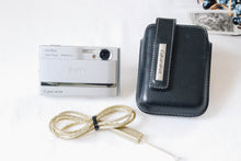 Load image into Gallery viewer, SONY Cyber-shot DSC-T9 シルバー【完動品/希少✨】オールドコンデジ