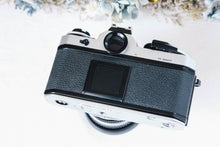 画像をギャラリービューアに読み込む, Nikon FE & 50mmF1.8 明るいパンケーキレンズ付き❗️【完動品】