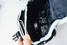 Load image into Gallery viewer, Vintage PENTAX shoulder bag