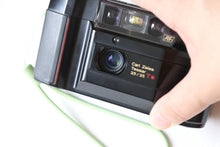 Load image into Gallery viewer, KYOCERA TD【完動品】CONTAX T2好き必見👀⁉️全自動フィルムカメラ