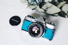 Load image into Gallery viewer, OLYMPUS OM-1 & 50mmF1.8 マットブルー🐬🌊【完動品】状態◎