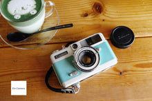 Load image into Gallery viewer, Canon Demi EE-17 喫茶店のメロンクリームソーダ🍈🥤 完動品・ハーフカメラ