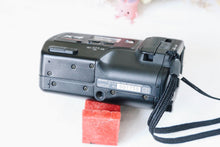 画像をギャラリービューアに読み込む, KYOCERA SAMURAI 2100DG【完動品】【希少ブラックボディ❗️】▪️オールドコンデジ▪️デジタルカメラ