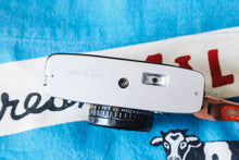 Load image into Gallery viewer, OLYMPUS PEN EE-3 グリーンフォレスト🌳【完動品】ハーフカメラ・ケース&ストラップ付き❗️