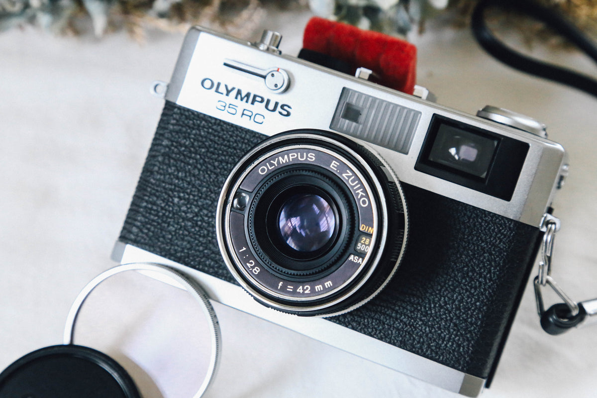 [動作確認済み]OLYMPUS 35 RC リチャード コンパクトフィルムカメラ ✨希少・名機✨OLYMPUS 35RC 通称「リチャード」【完動品】 – Ein Camera