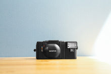 画像をギャラリービューアに読み込む, OLYMPUS XA【完動品】