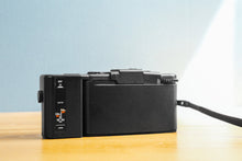 画像をギャラリービューアに読み込む, OLYMPUS XA2【完動品】