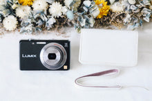 Load image into Gallery viewer, Panasonic Lumix FH8 ブラック ✨ライカレンズ搭載の名機✨【完動品】
