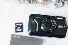Load image into Gallery viewer, RICOH WG-7❗️SDカード対応 アウトドアデジタルカメラ【美品✨完動品❗️】
