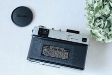 画像をギャラリービューアに読み込む, Minolta Hi-matic E【完動品】