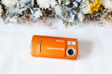 Load image into Gallery viewer, SONY Cyber-shot DSC-U20 CCD オールドコンデジ オレンジ🍊【希少❗️完動品】