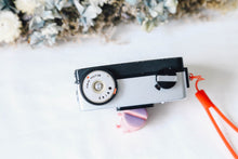 Load image into Gallery viewer, RICOH AUTO HALF SE 📸 セルフタイマー付き 🎯ハーフカメラ【完動品・分解清掃済】