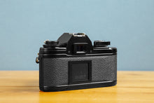 画像をギャラリービューアに読み込む, Nikon EM【完動品】薄型の明るいパンケーキレンズ🥞 初心者向き!