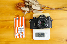 画像をギャラリービューアに読み込む, Nikon EM【完動品】薄型の明るいパンケーキレンズ🥞 初心者向き!