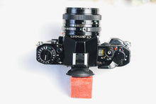 Load image into Gallery viewer, Canon A-1 + New FD 50mm F1.8 + Power Winder付き✨完動品セット