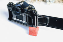 Load image into Gallery viewer, Canon A-1 + New FD 50mm F1.8 + Power Winder付き✨完動品セット