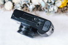 Load image into Gallery viewer, Canon AF35ML【完動品】状態⭕️一番明るい全自動コンパクトカメラ🔆