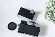 画像をギャラリービューアに読み込む, OLYMPUS 35DC【完動品】フラッシュ付き❗️