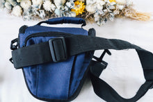 Load image into Gallery viewer, 定番ブランドLowepro📷 一眼レフカメラ用ショルダーバッグ✨ヴィンテージ