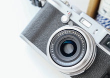画像をギャラリービューアに読み込む, FUJIFILM Fine Pix X100【完動品】【実写済み!】状態◎▪️オールドコンデジ▪️デジタルカメラ